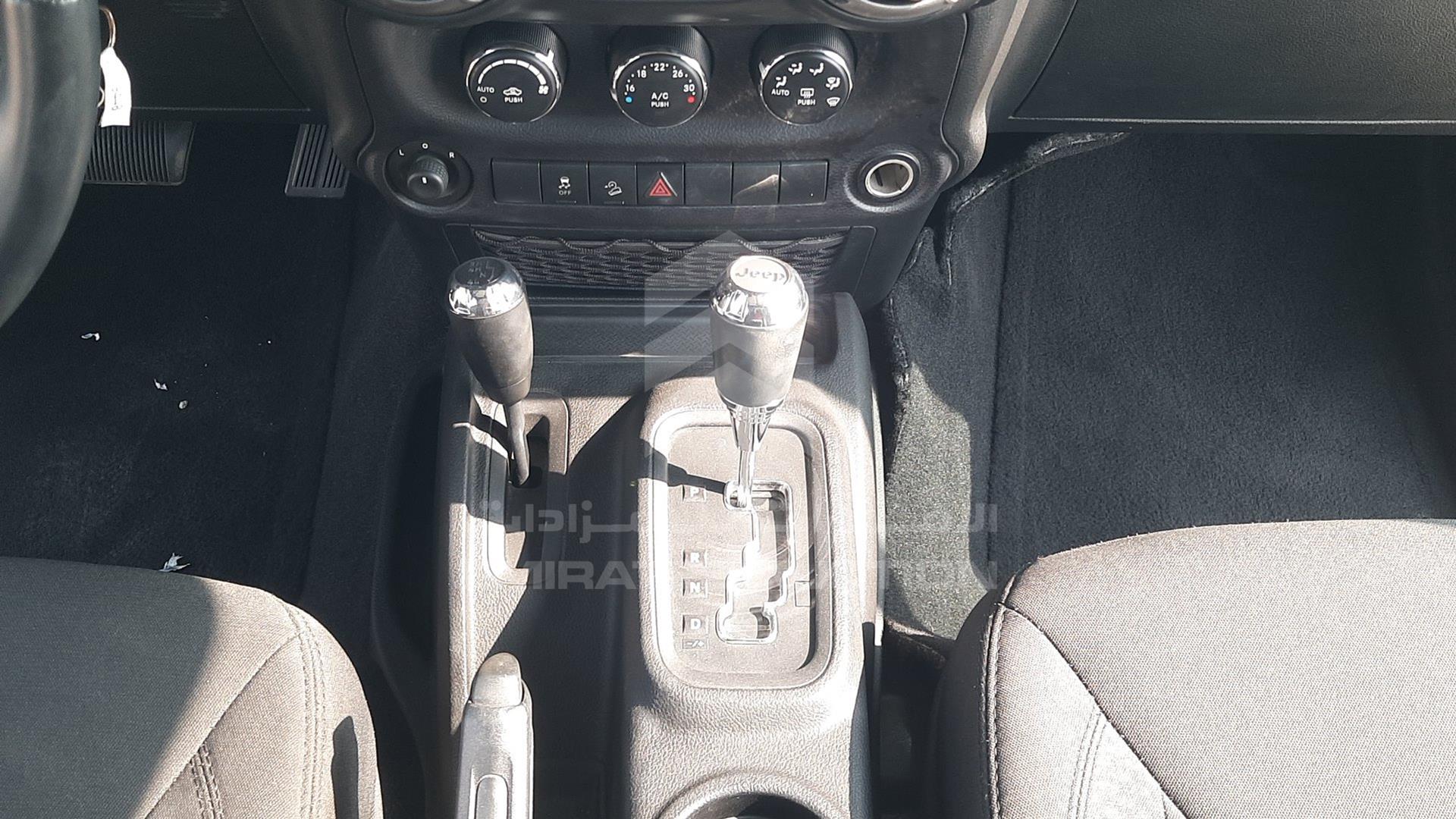 2014 JEEP WRANGLER / VIN: 1C4BJWDG2EL323536