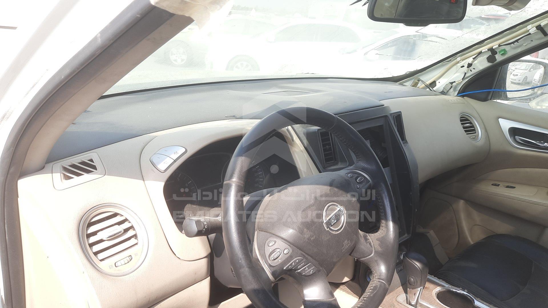 2019 NISSAN PATHFINDER VIN: 5N1CR2M84KC579747