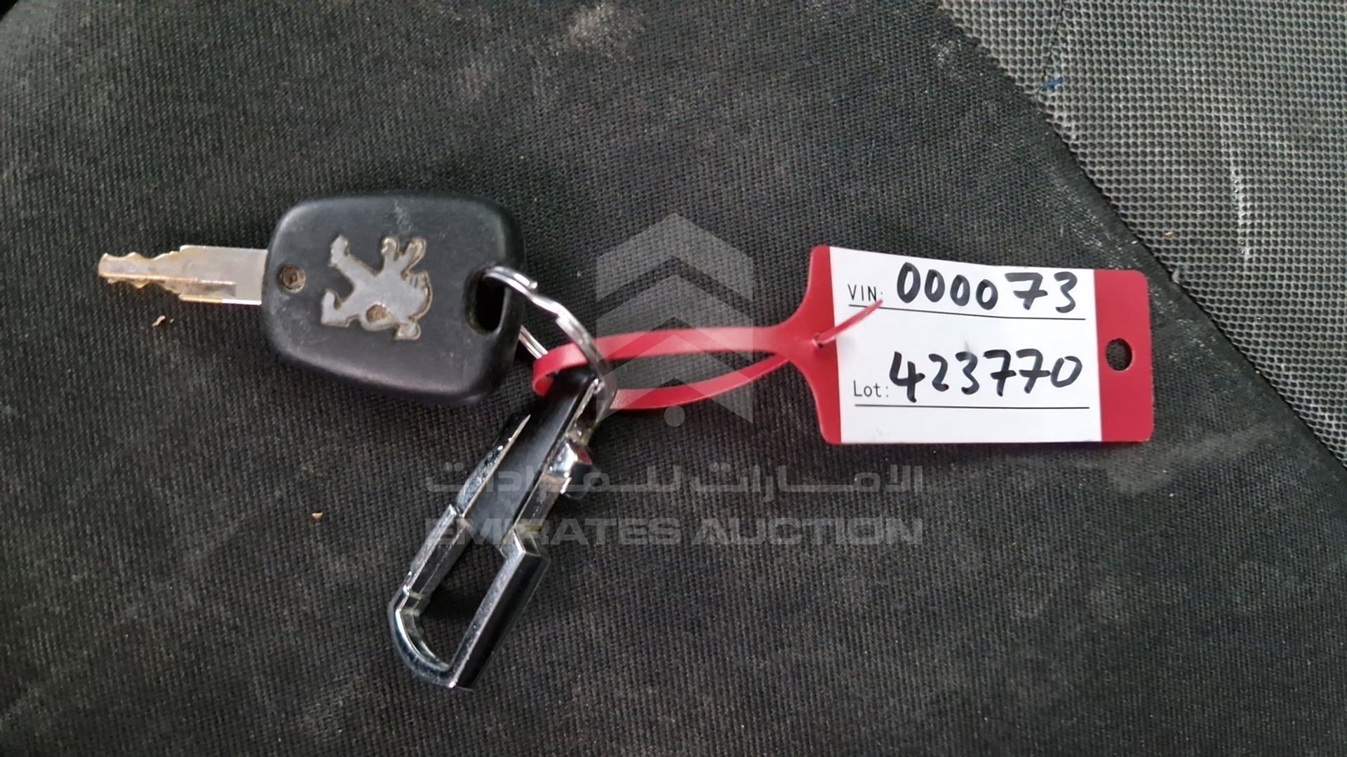 2007 PEUGEOT 206 VIN: VF32AKFWR7H000073