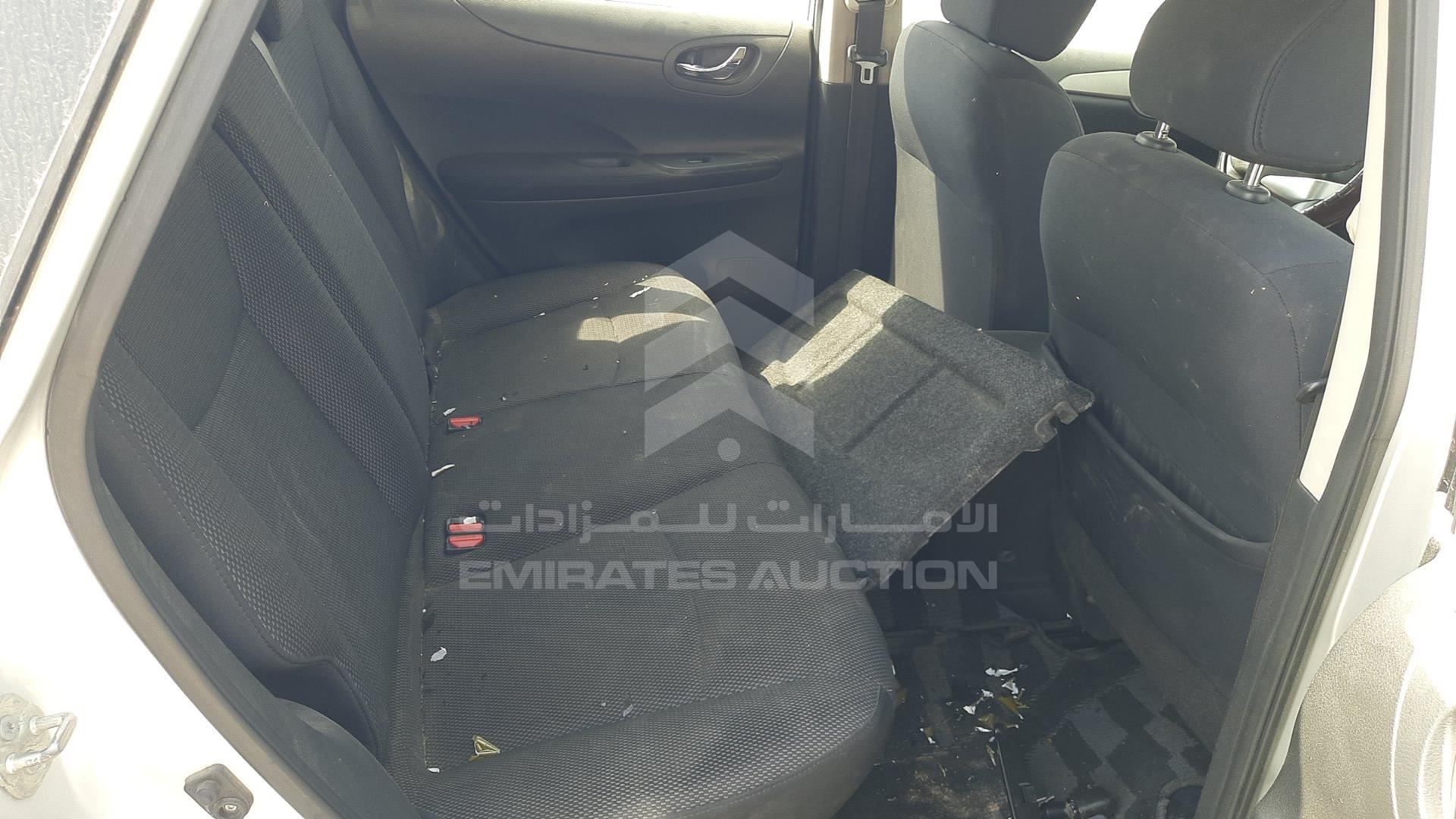 2015 NISSAN TIIDA VIN: MNTBC2C96F6005434