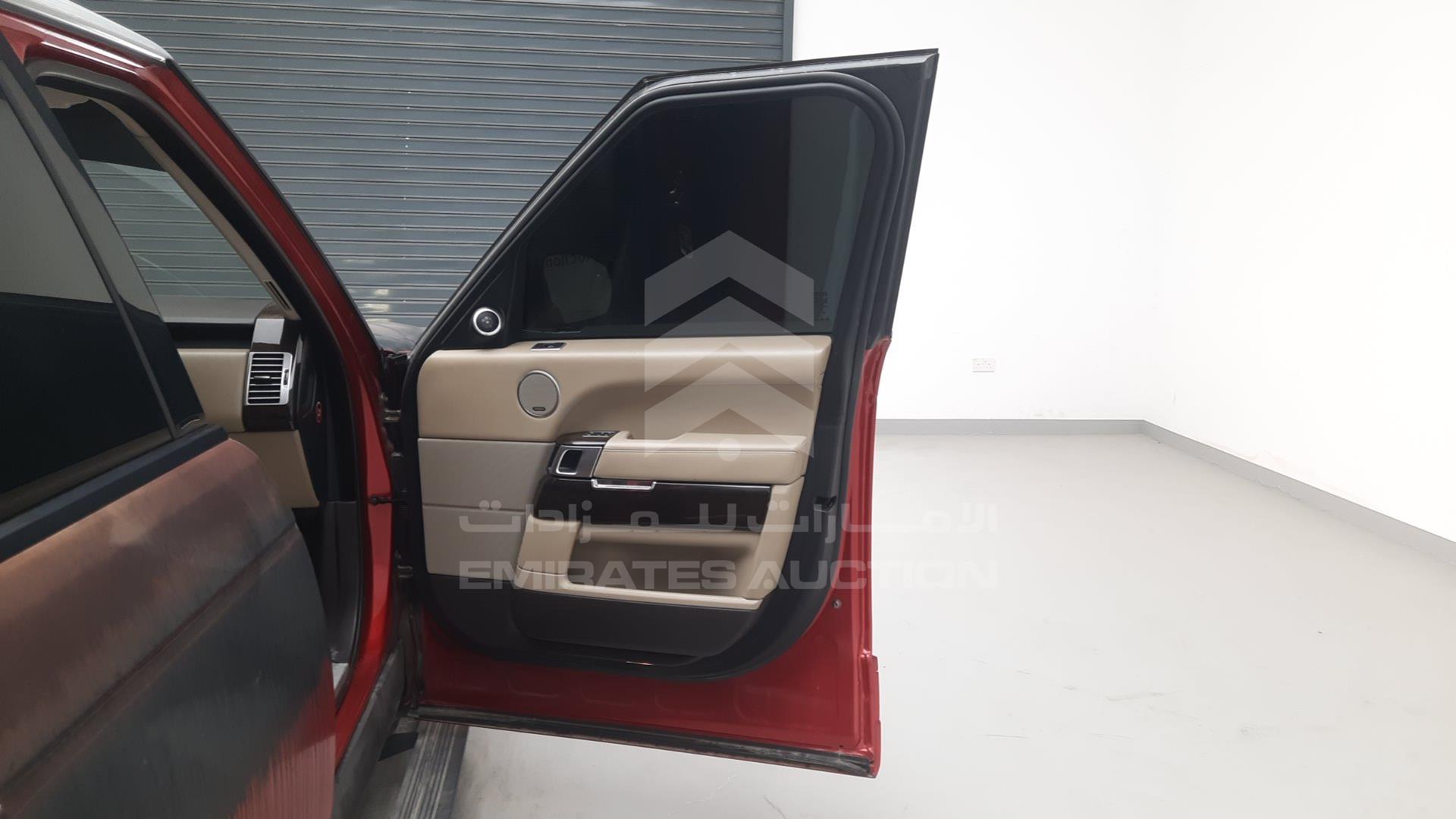 2015 RANGE ROVER VOGUE VIN: SALGA2EF9EA173448