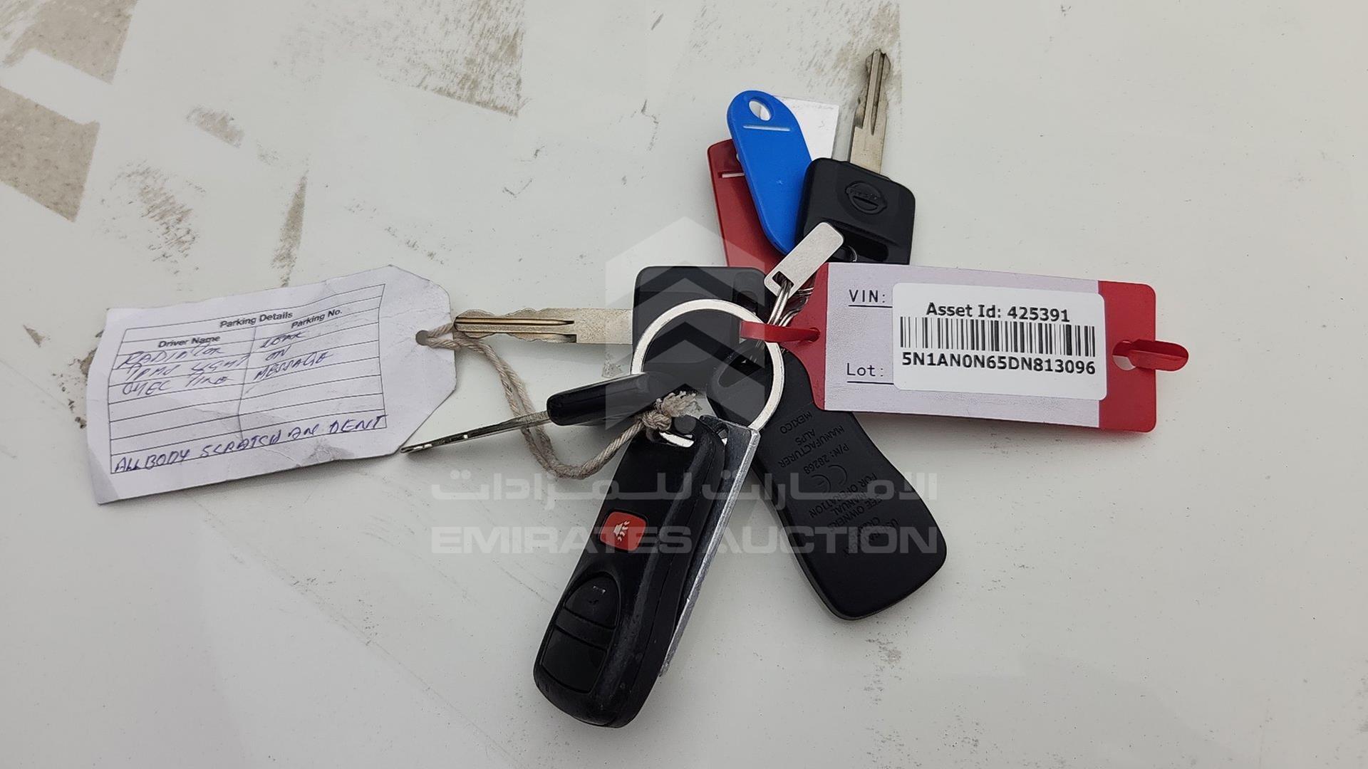 2013 NISSAN XTERRA VIN: 5N1AN0N65DN813096