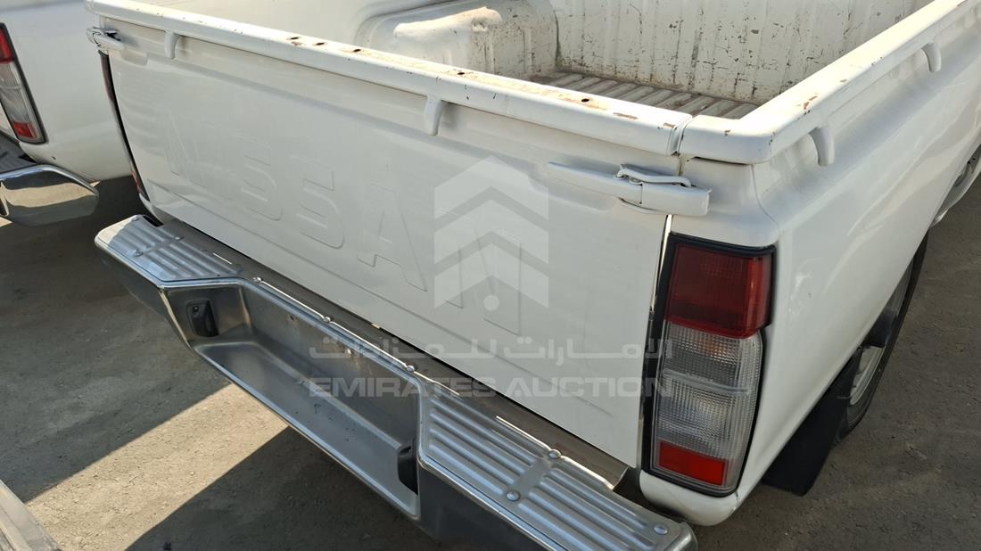 2009 Nissan Pick up D/C — Rear View — Photo 7