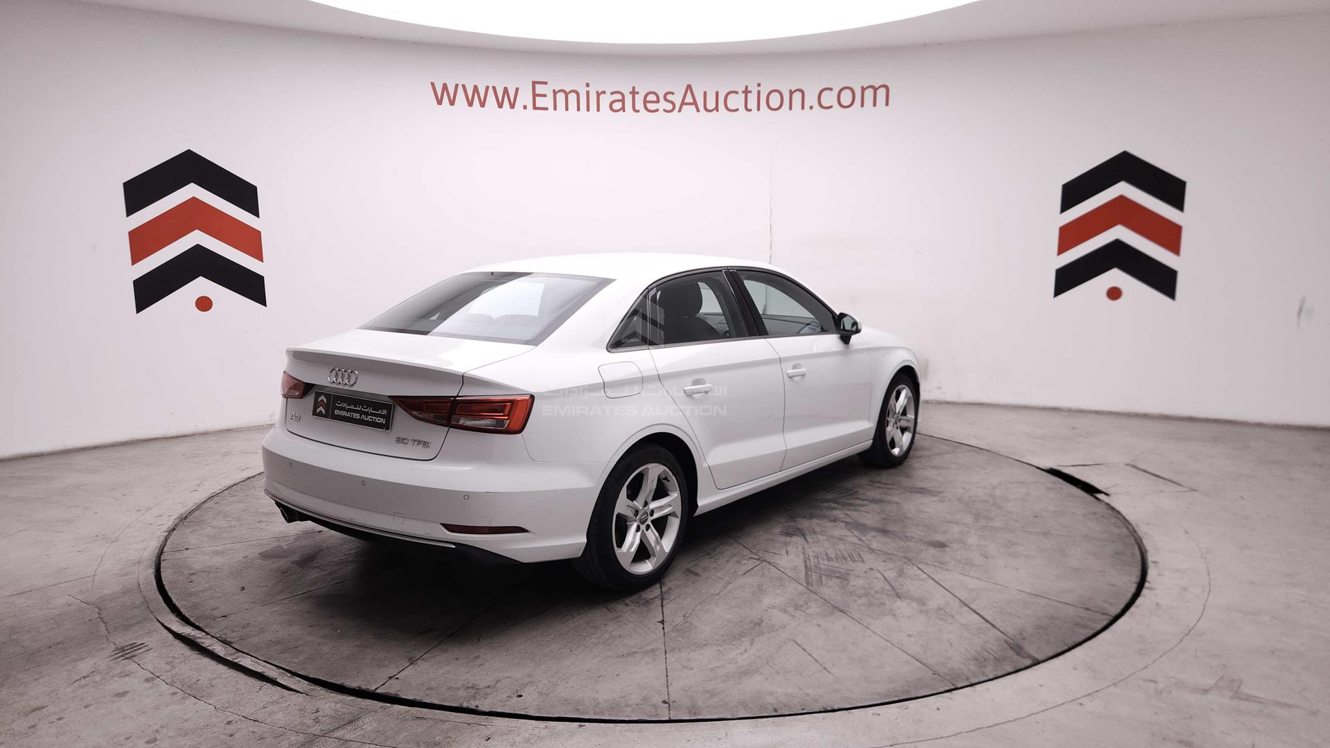 2018 AUDI A3 VIN: WAUZZZFF5J1019200
