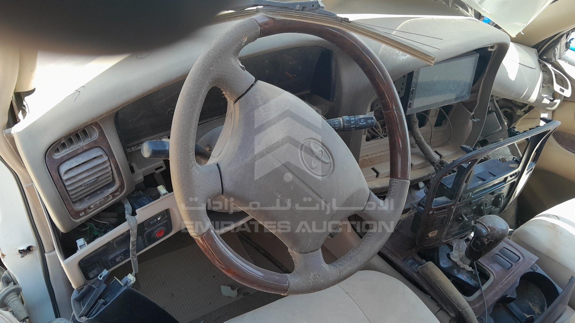 2000 TOYOTA LAND CRUISER VIN: JT3HT05J6Y0118470