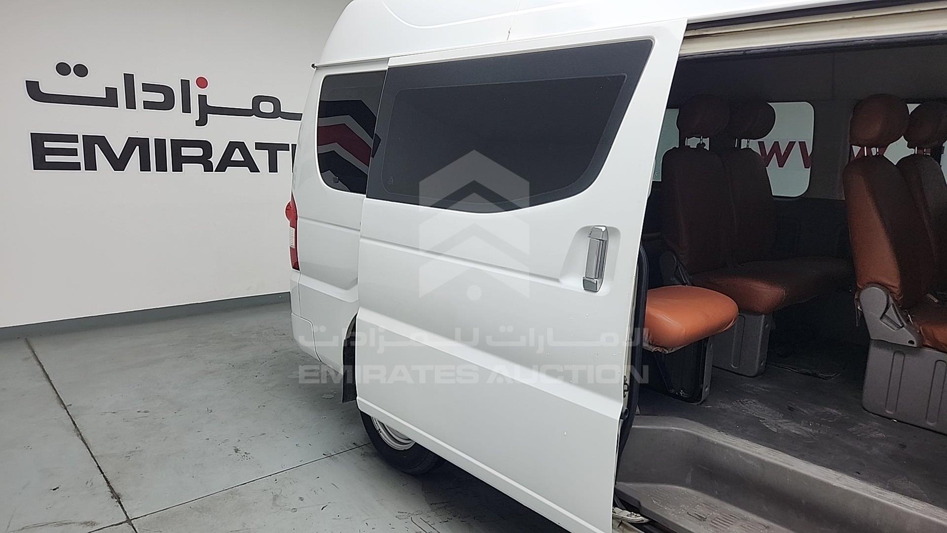 2014 CHERY P5 VIN: LVME2A2AXEB051135