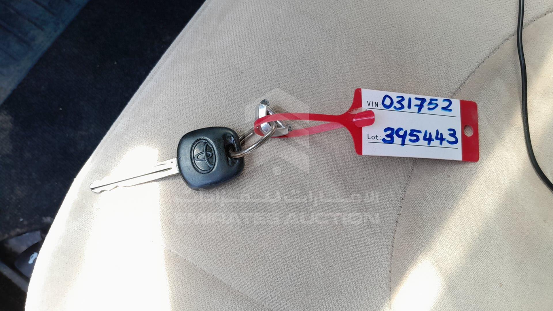 2009 TOYOTA YARIS VIN: JTDBW923194031752