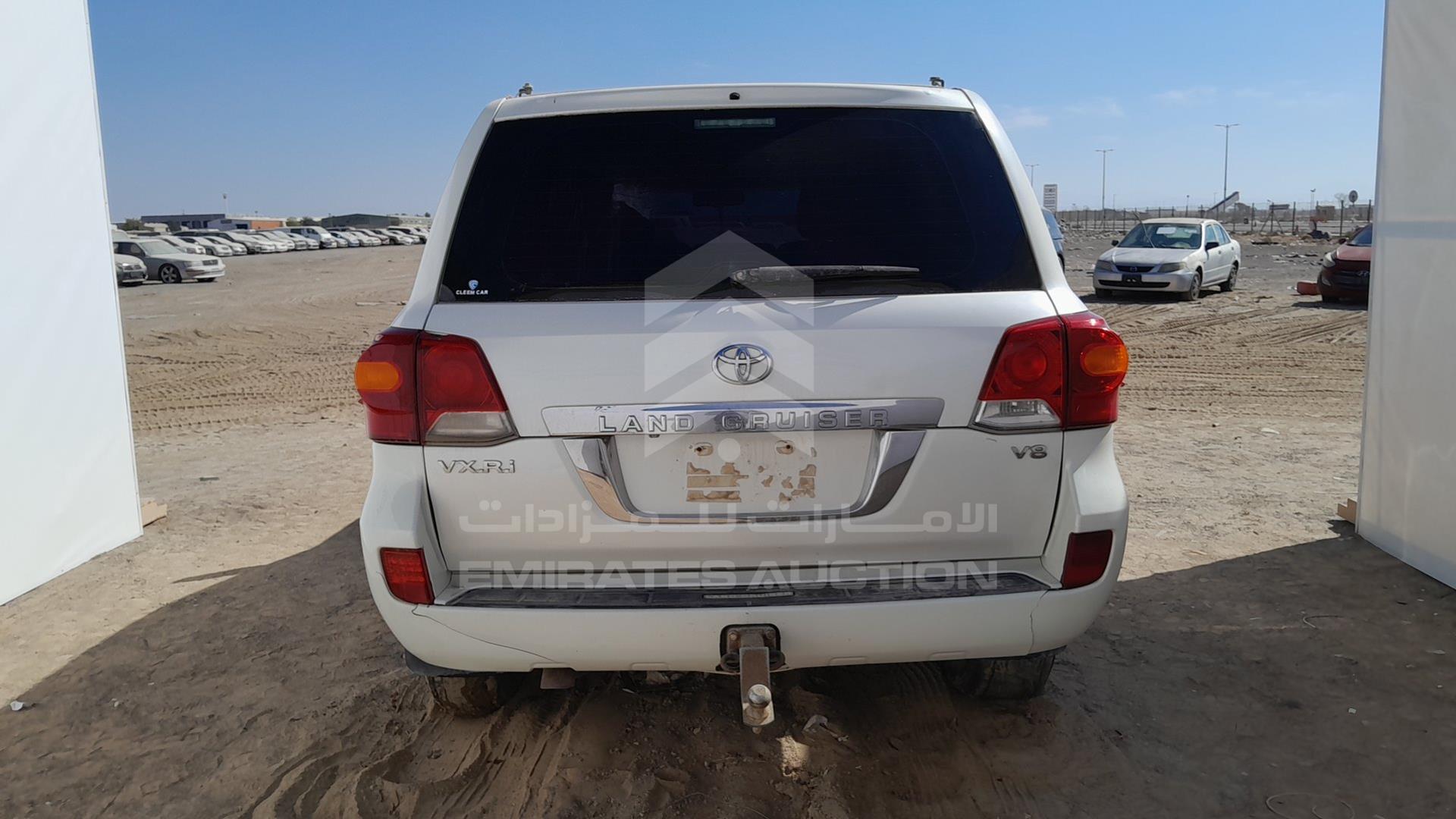 2011 TOYOTA LAND CRUISER VIN: JTMHT05J7B4041507