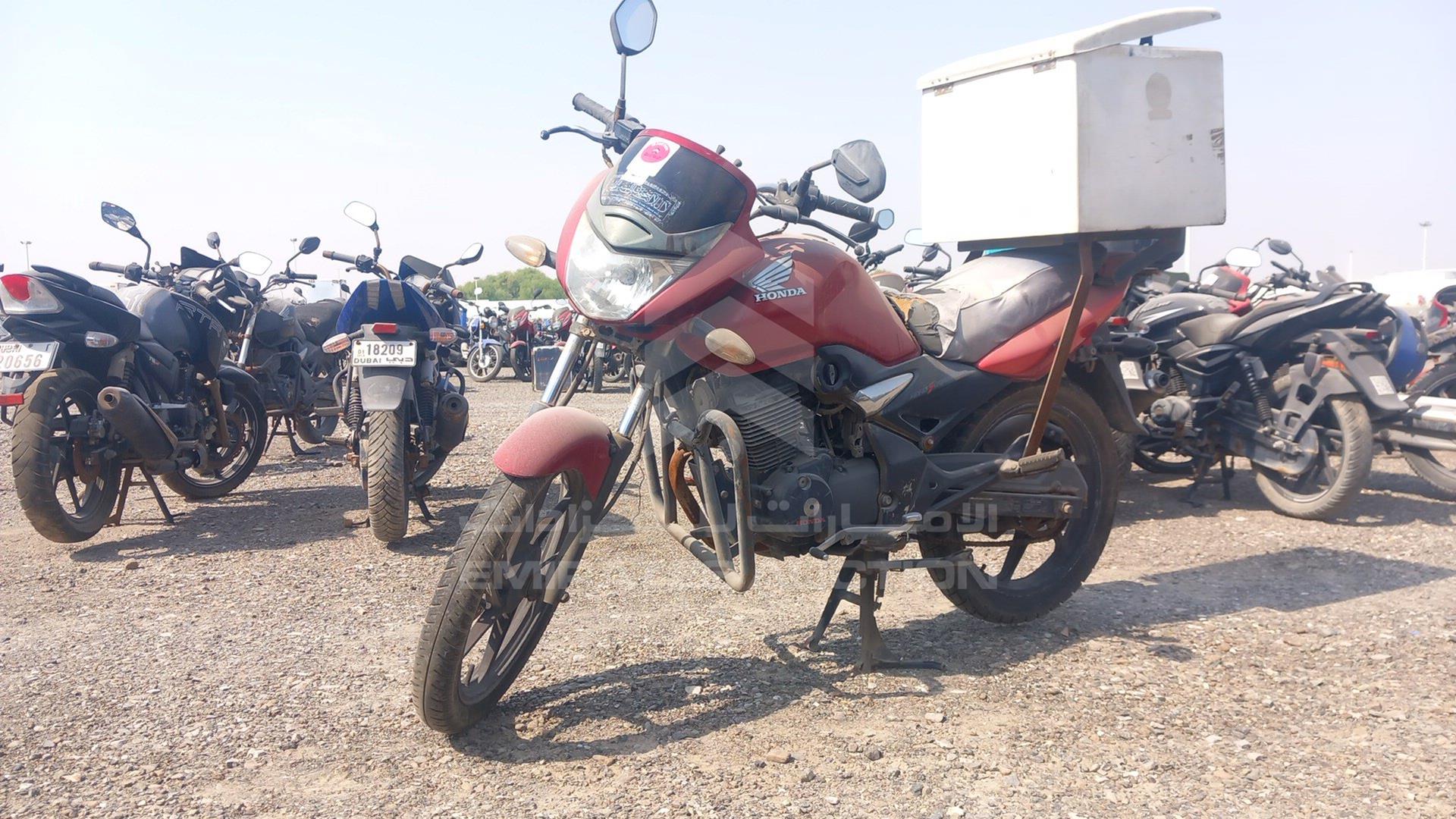 2018 HONDA UNICORN VIN: ME4KC311MJ8462939