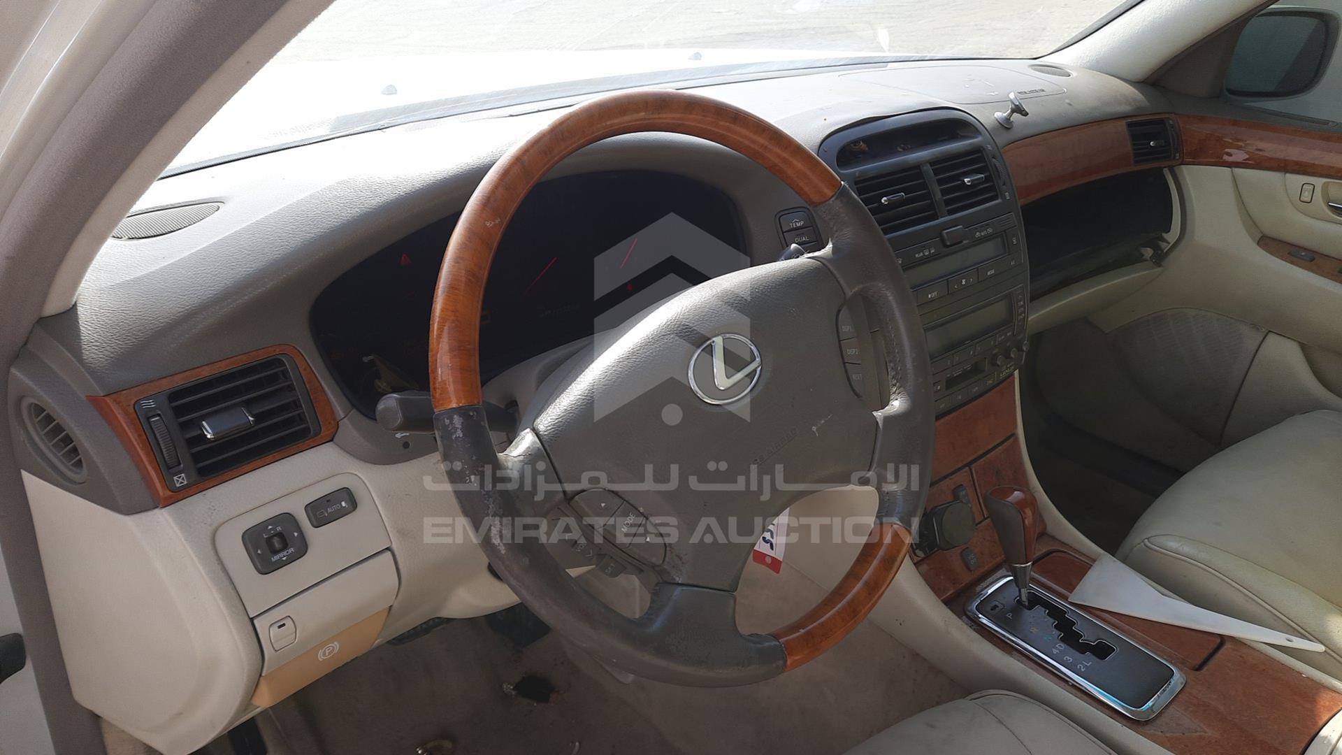 2001 LEXUS LS 430 VIN: JTHBN30F510045340