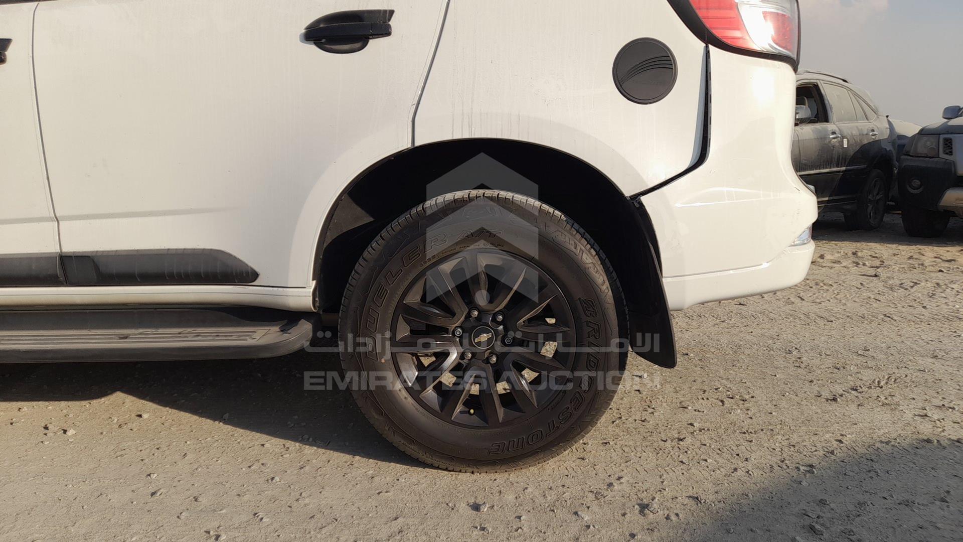 2018 CHEVROLET TRAILBLAZER VIN: MMM156PB8JH612497