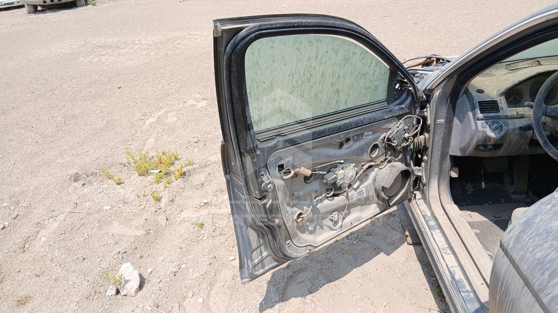 2008 Mercedes C200 — Front Left Door — Photo 10