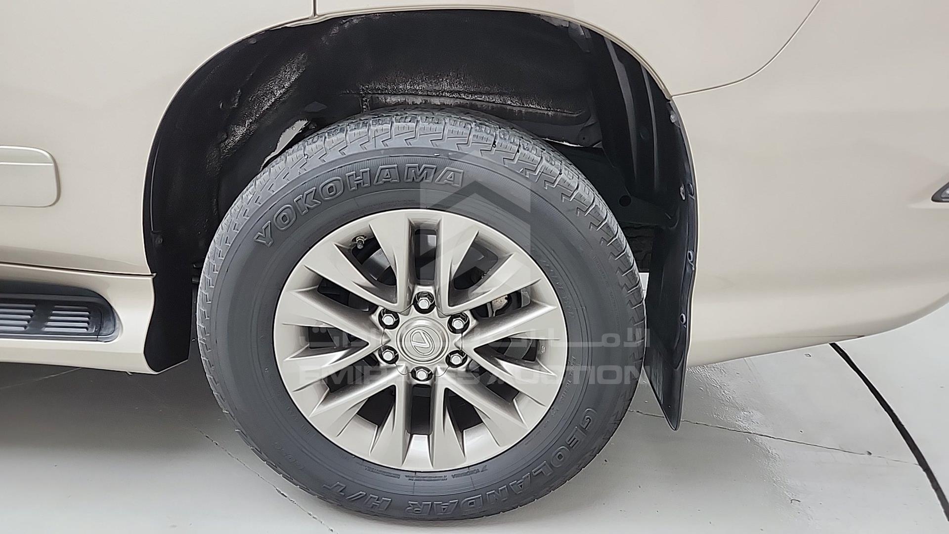 2015 LEXUS GX 460 VIN: JTJJM7FX3F5101726