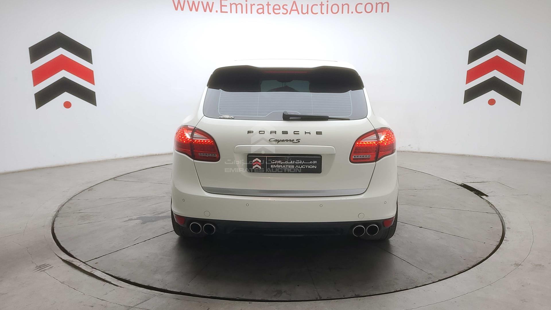 2011 PORSCHE CAYENNE VIN: WP1ZZZ92ZBLA50727