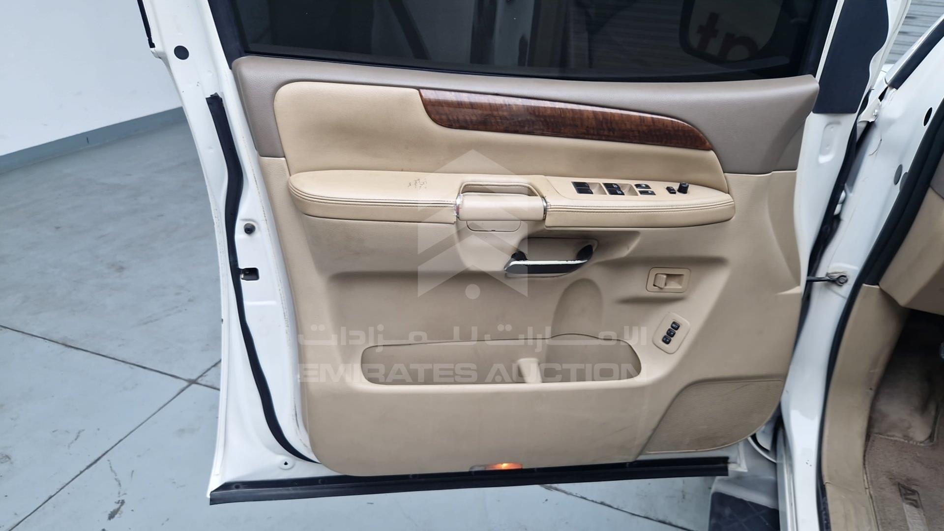 2011 NISSAN ARMADA VIN: 5N1AA0NCXBN606685