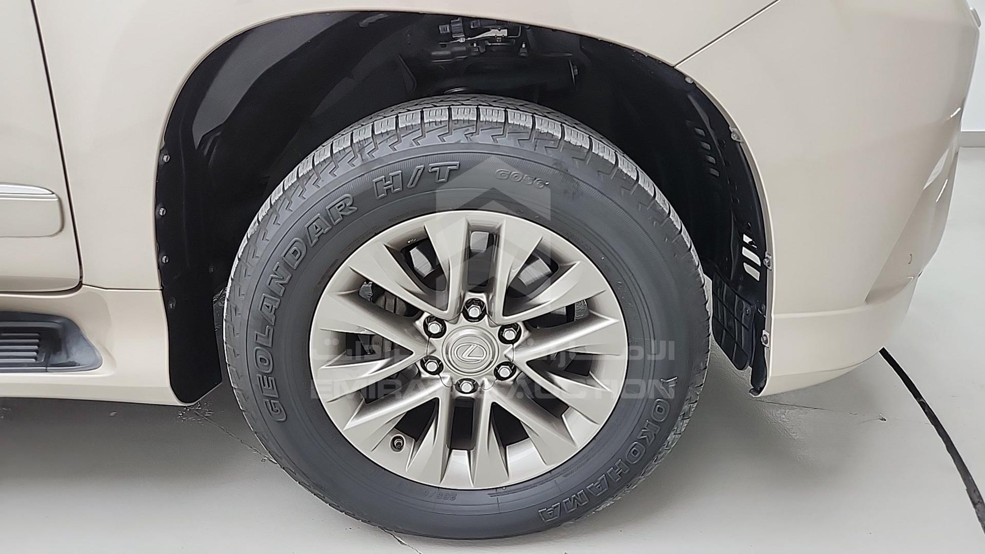 2015 LEXUS GX 460 VIN: JTJJM7FX3F5101726