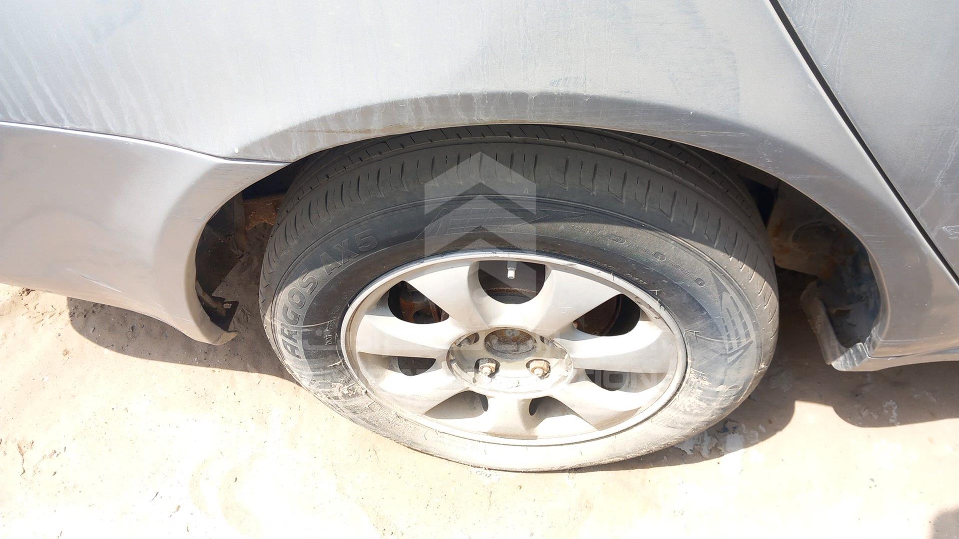 2006 HYUNDAI SONATA VIN: KMHEU41MP6A151723
