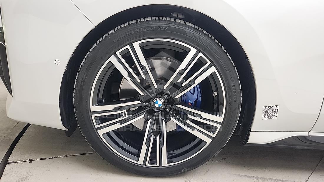 2023 BMW 735 I — Front Left Tyre — Photo 43