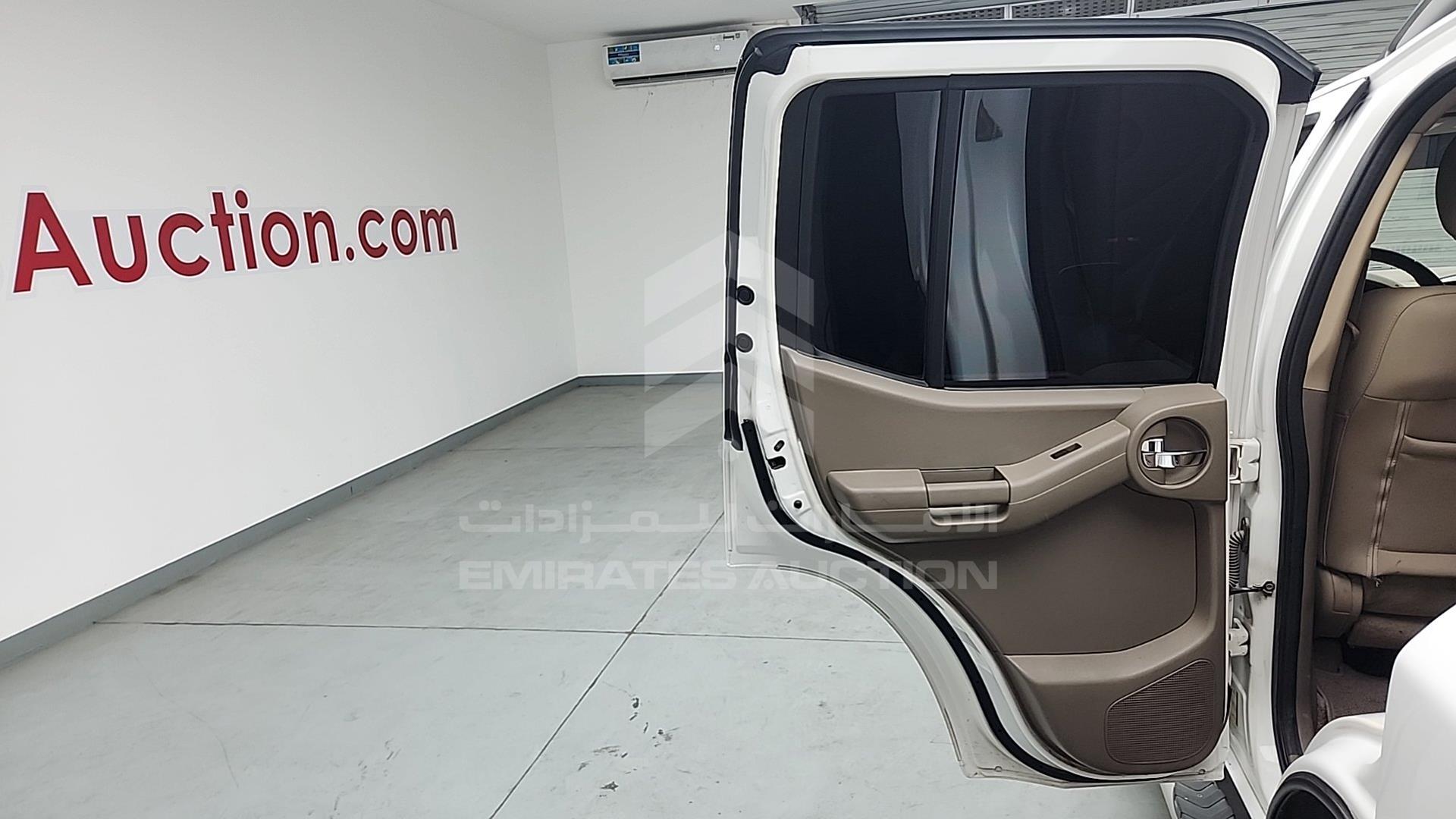 2012 NISSAN XTERRA VIN: 5N1AN0N61CC527773