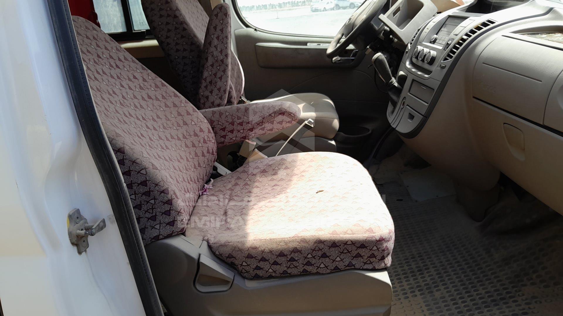 2015 MAXUS V80 VIN: LSKG5GC15FA210104