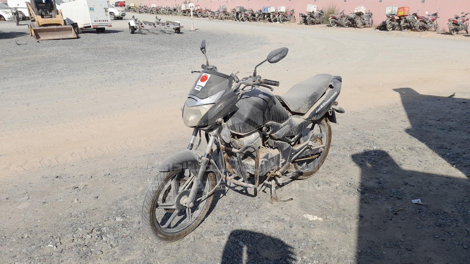 2014 HONDA UNICORN VIN: ME4KC09CME8858156