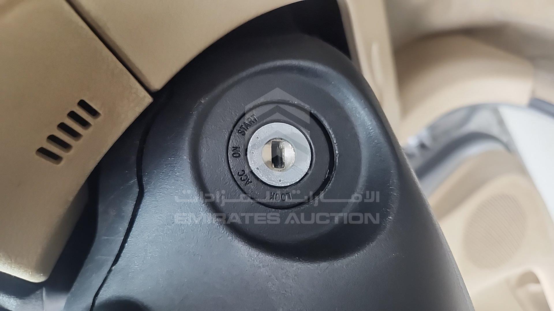 2015 TOYOTA YARIS VIN: MHFBT9F30F6035606