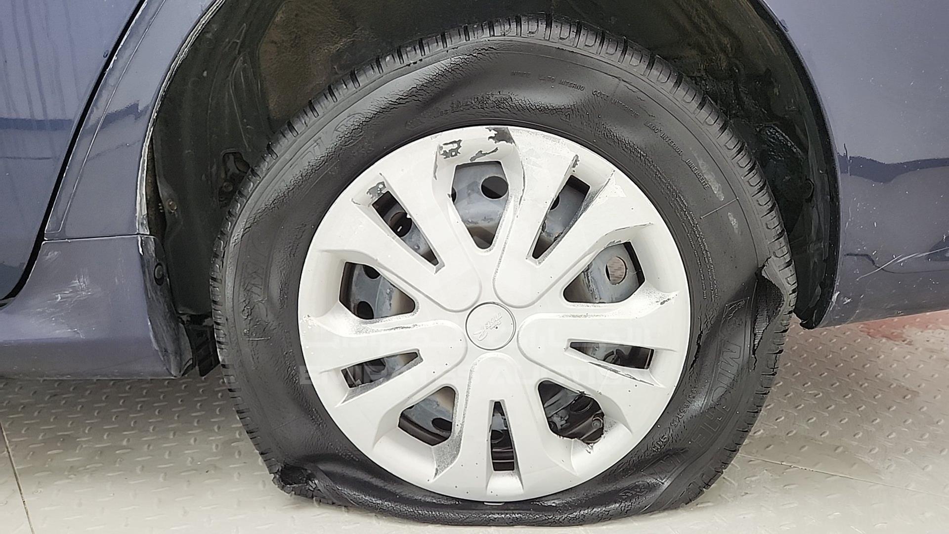 2013 TOYOTA COROLLA VIN: 5YFBU4EE9DP157773