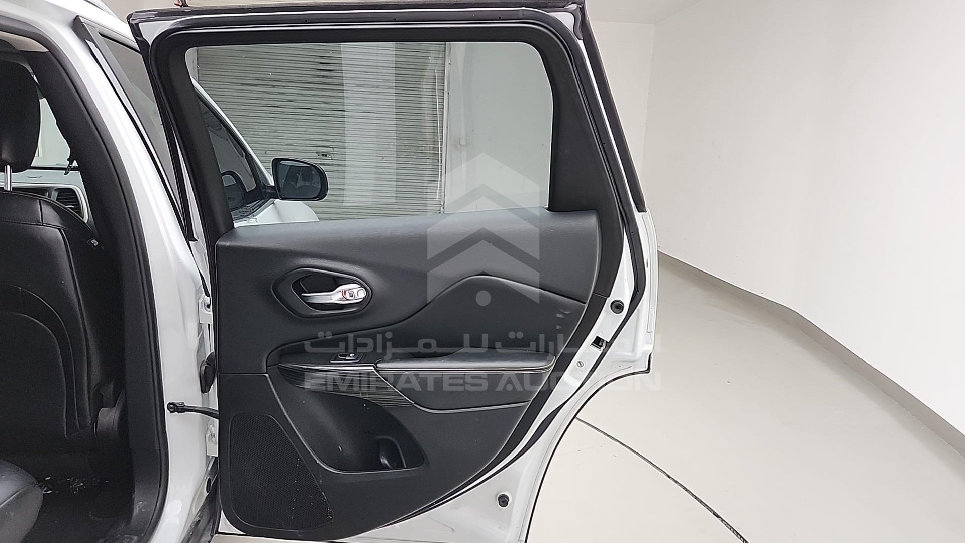 2014 JEEP CHEROKEE VIN: 1C4PJMDS5EW173838