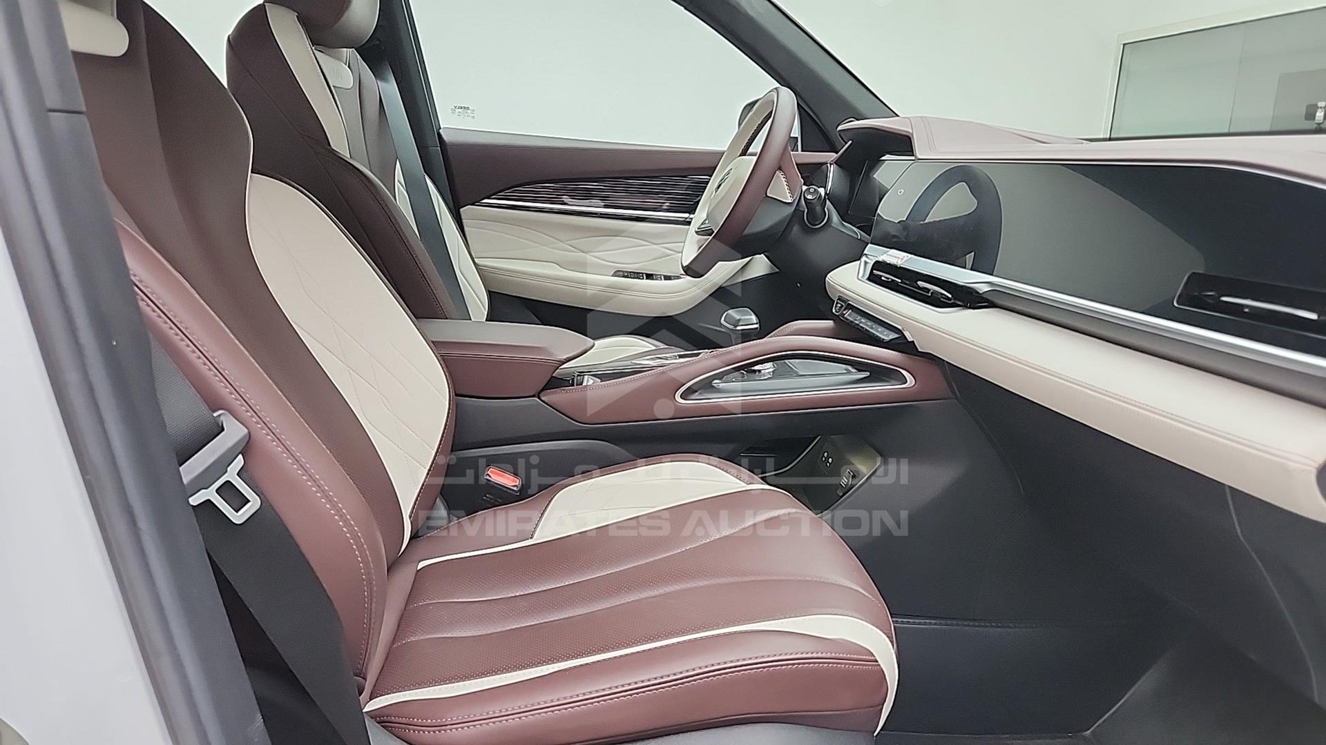 2024 GEELY MONJARO VIN: LB3KX2S14RS005411