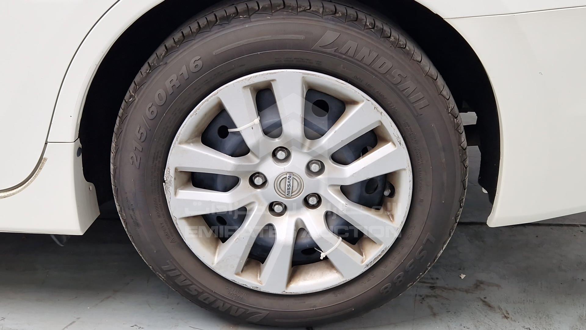 2013 NISSAN ALTIMA VIN: 1N4AL3A92DC210474