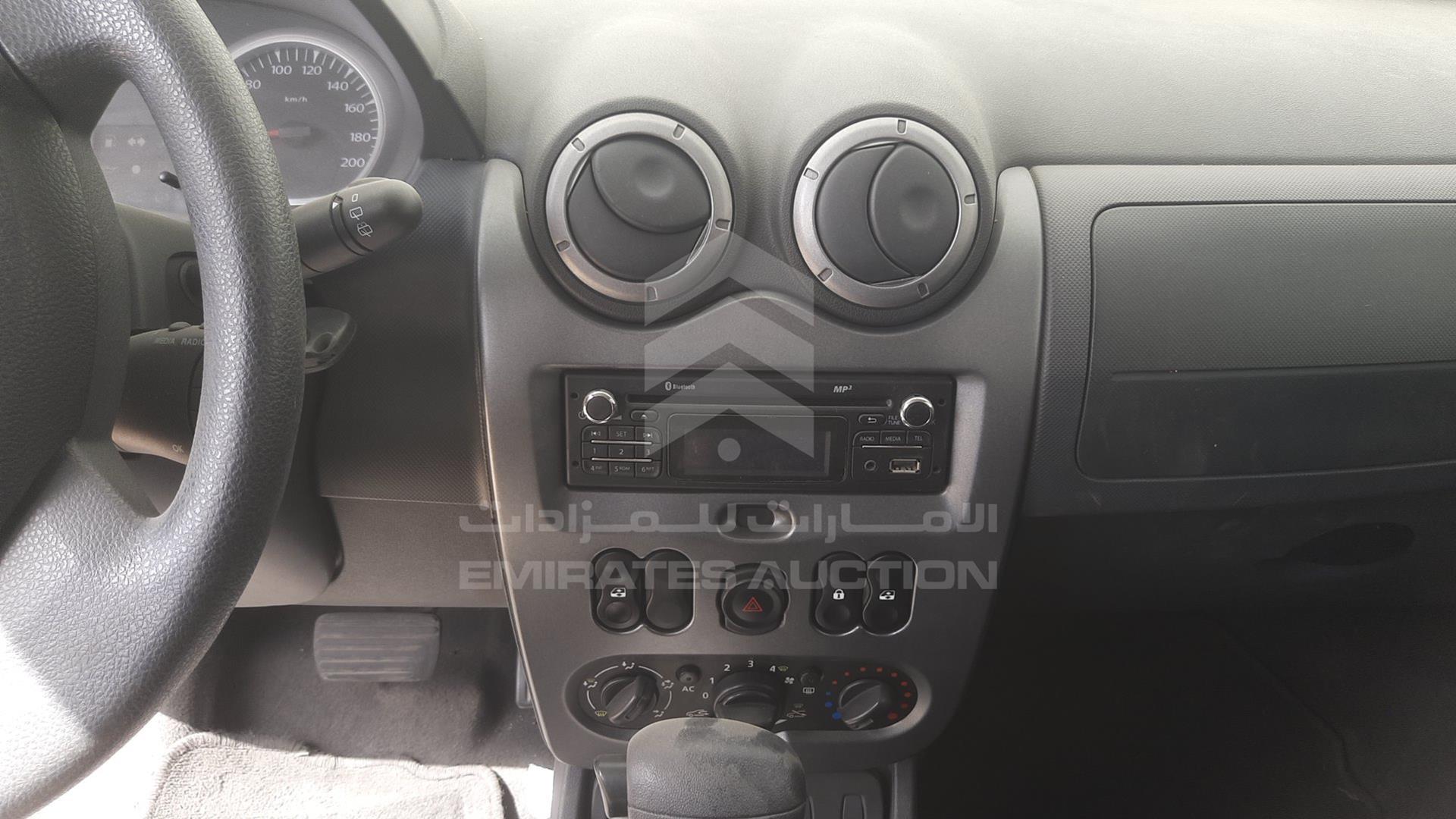 2015 RENAULT DUSTER VIN: VF1HSRCA3FA518997