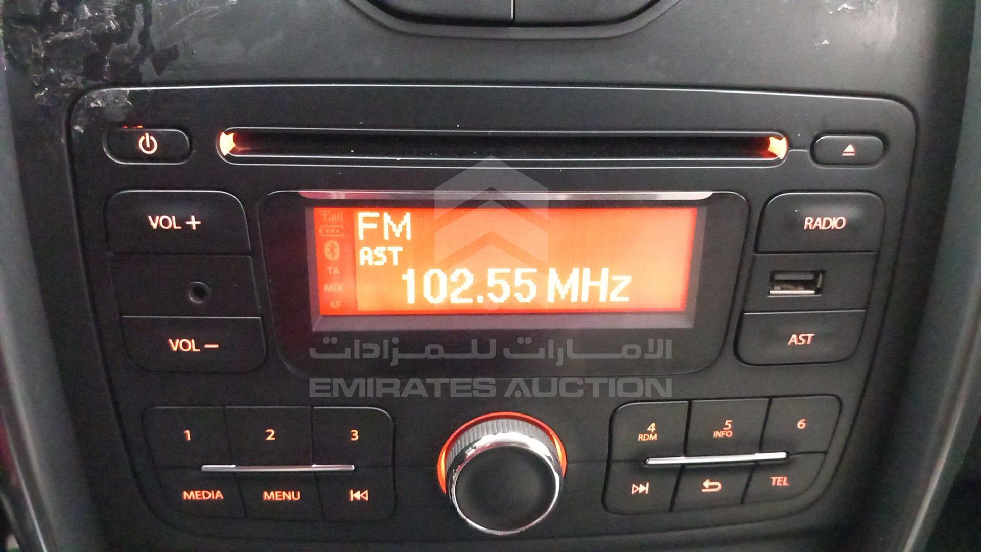 2017 RENAULT DUSTER VIN: VF1HSRCH5HA515793