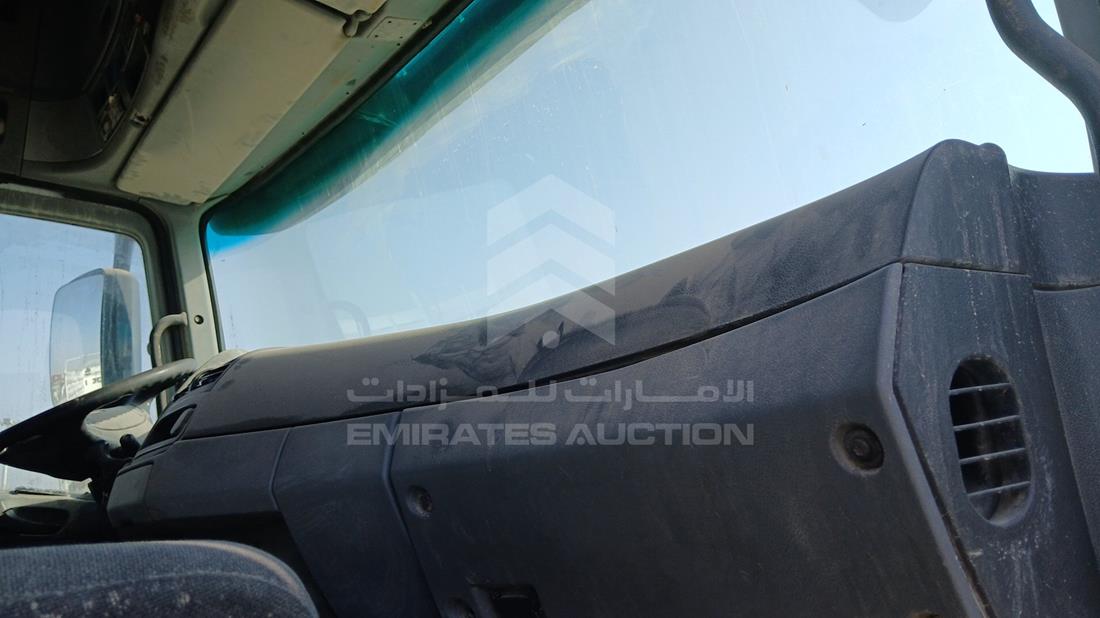 مرسيدس 2011 — زاوية واجهة الراكب الأمامي الأيمن — صورة 20