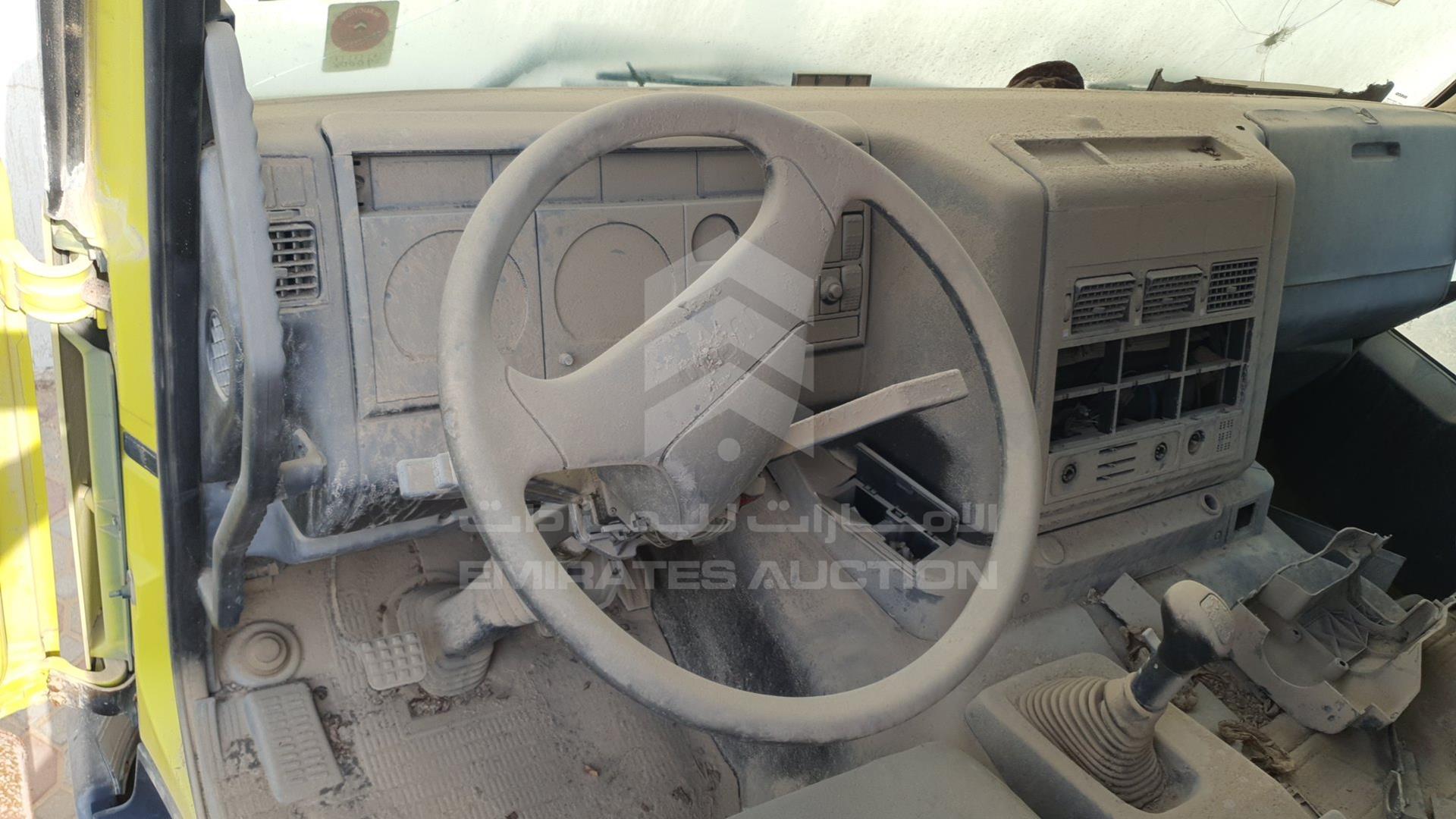 2004 IVECO --- VIN: WJMS3TSS00C127278