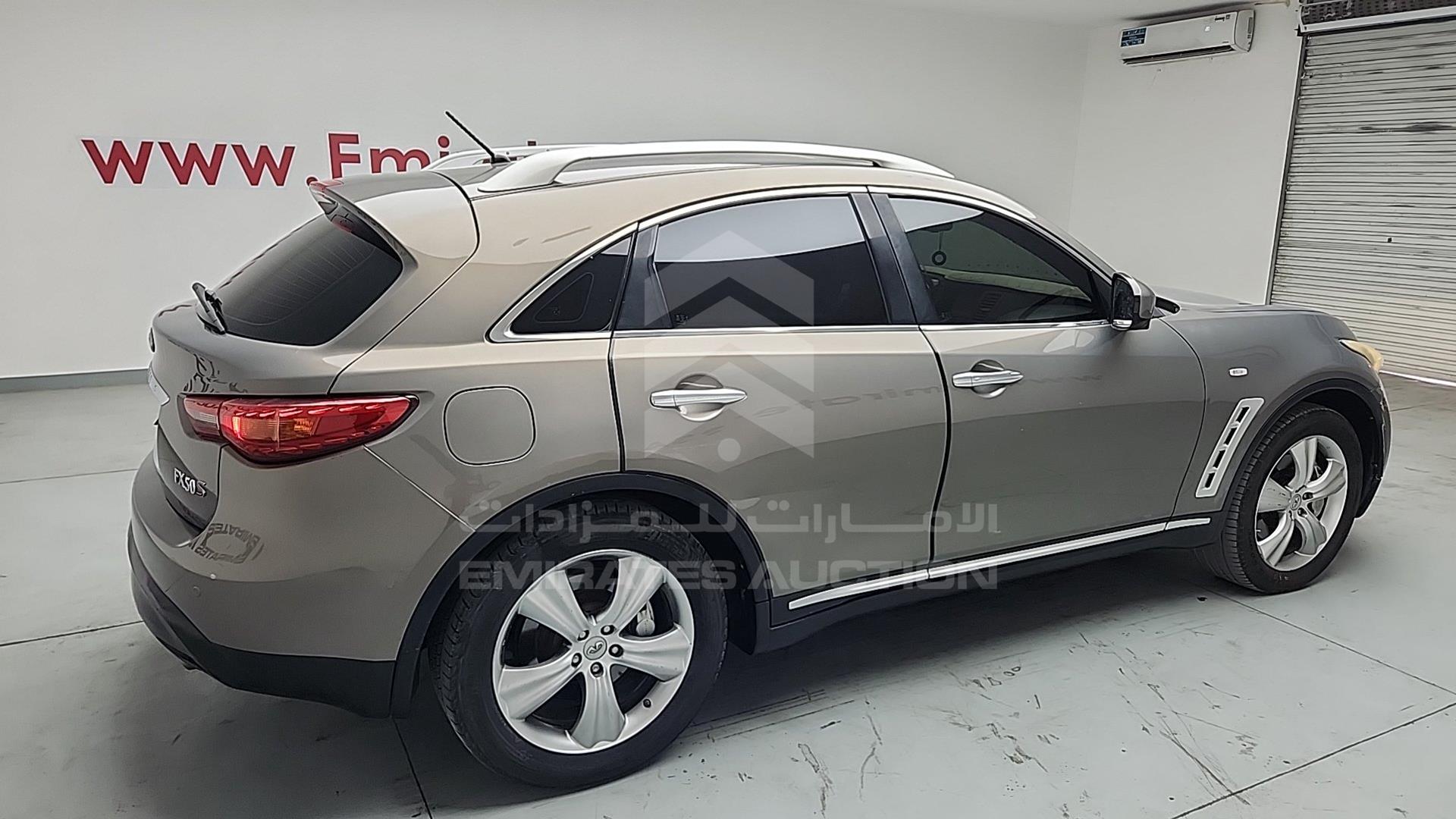 2009 INFINITI FX 35 VIN: JNRAS15Y49M502177