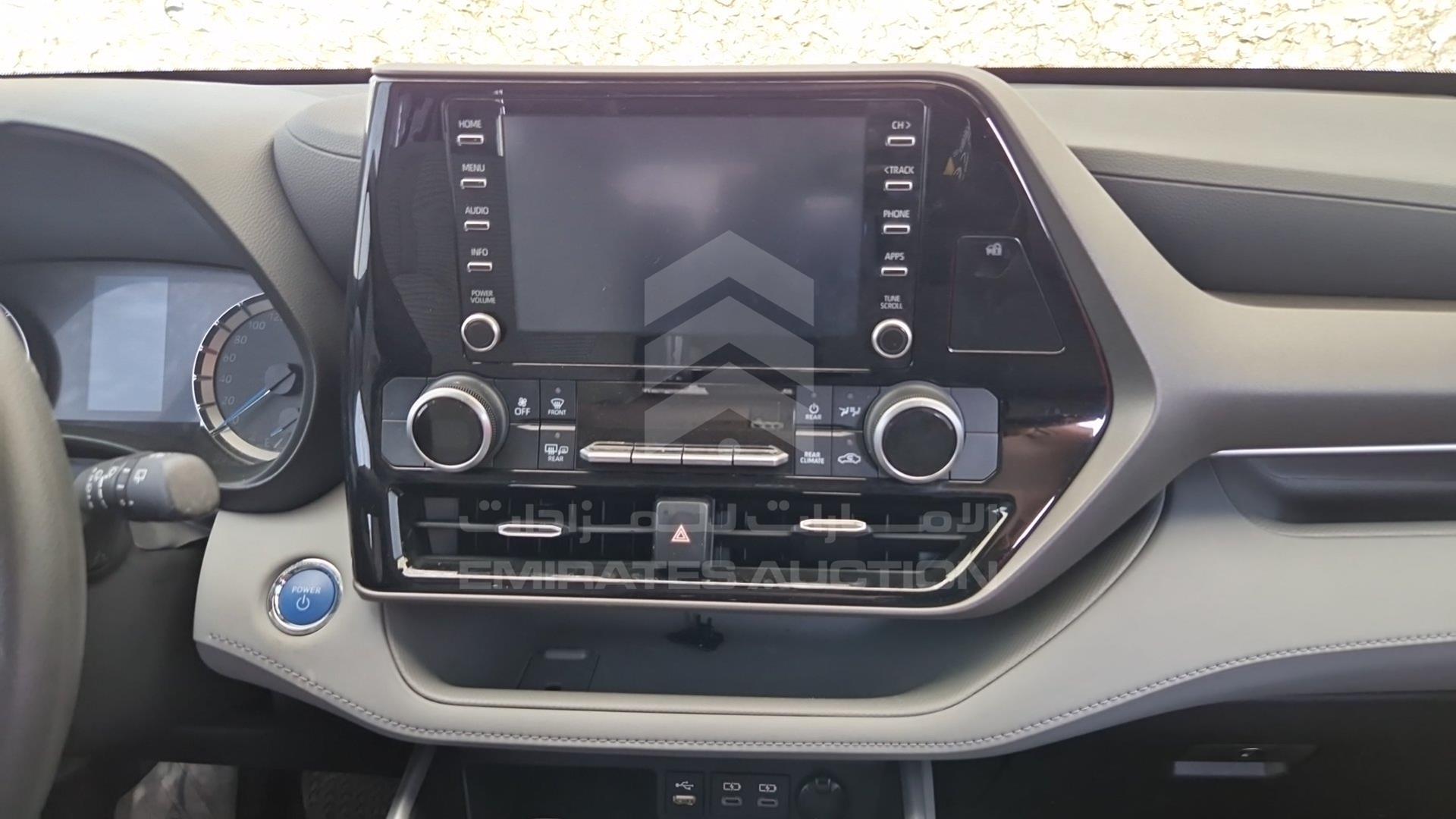 2022 TOYOTA HIGHLANDER VIN: 5TDLB3CH7NS088561