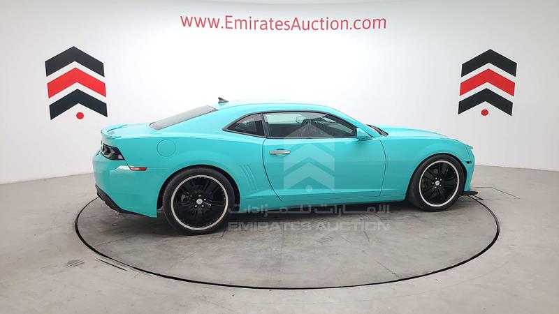 2G1FB1EV4A9210812 Auction: EmiratesAuction Lot: 405395 2G1FB1EV4A9210812 Chevrolet Camaro 2010 BLUE Photo 49
