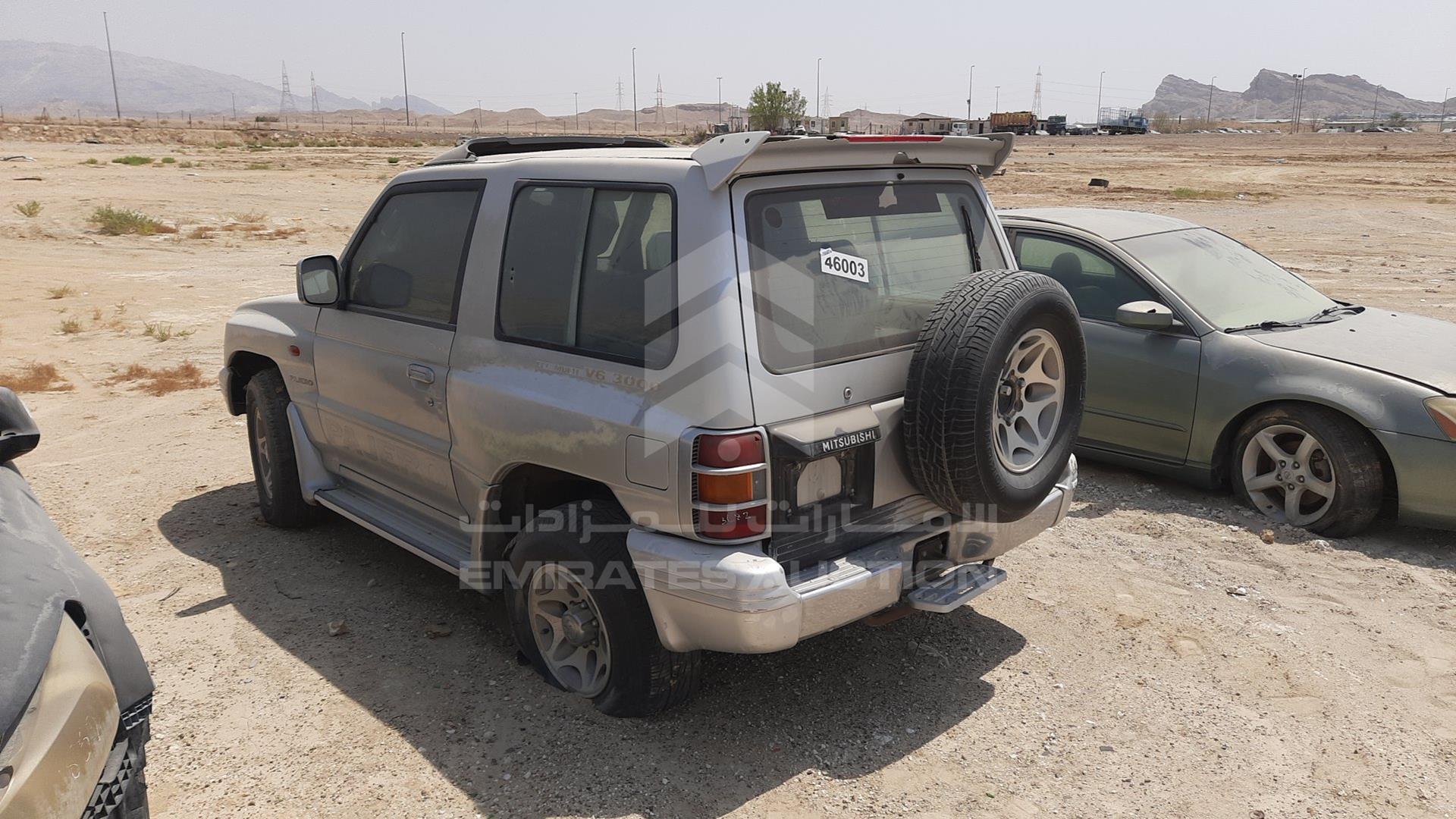 2000 MITSUBISHI PAJERO VIN: JMY0RV230YJ704792