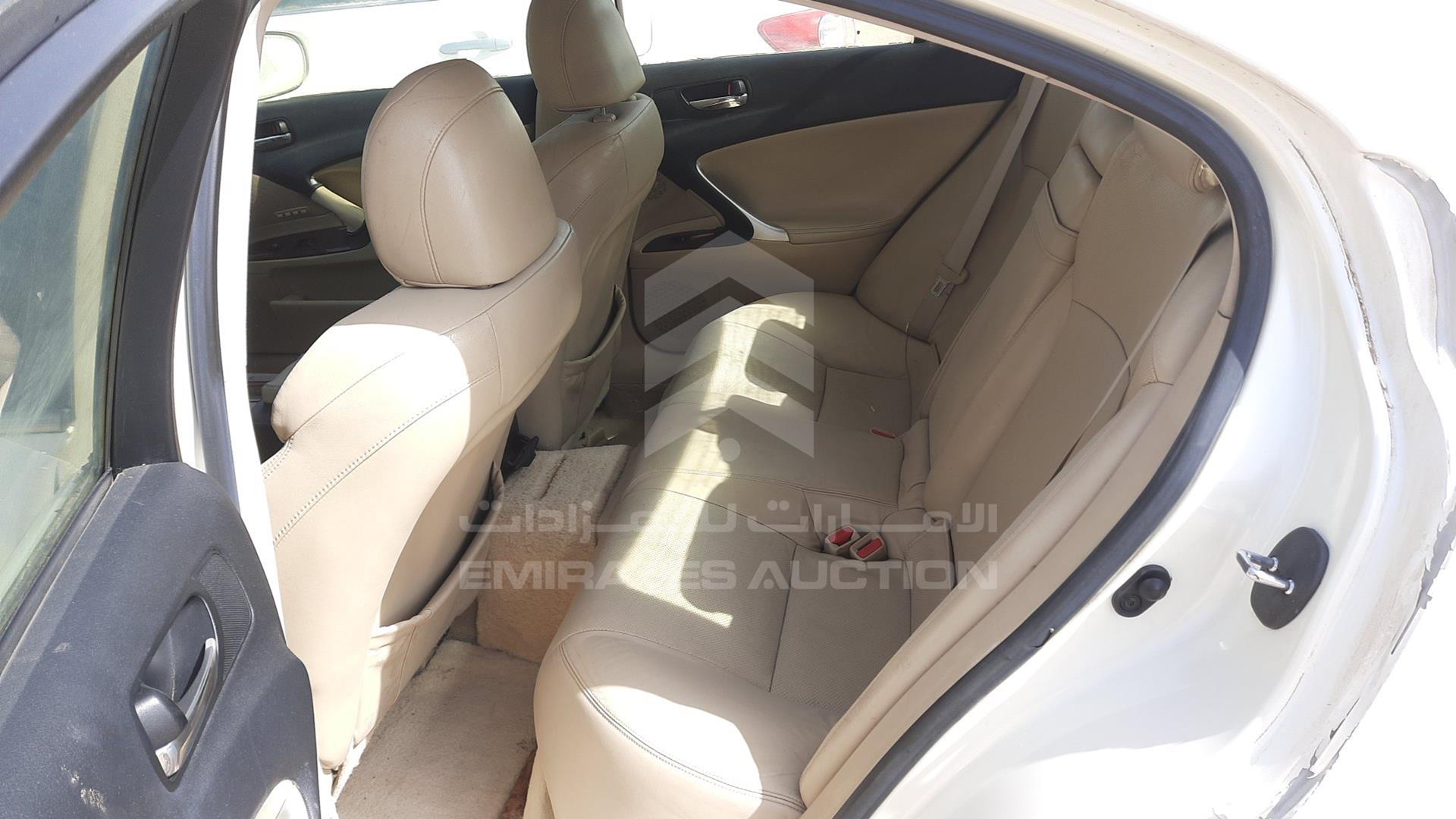 2008 LEXUS IS300 VIN: JTHBG262X82009697