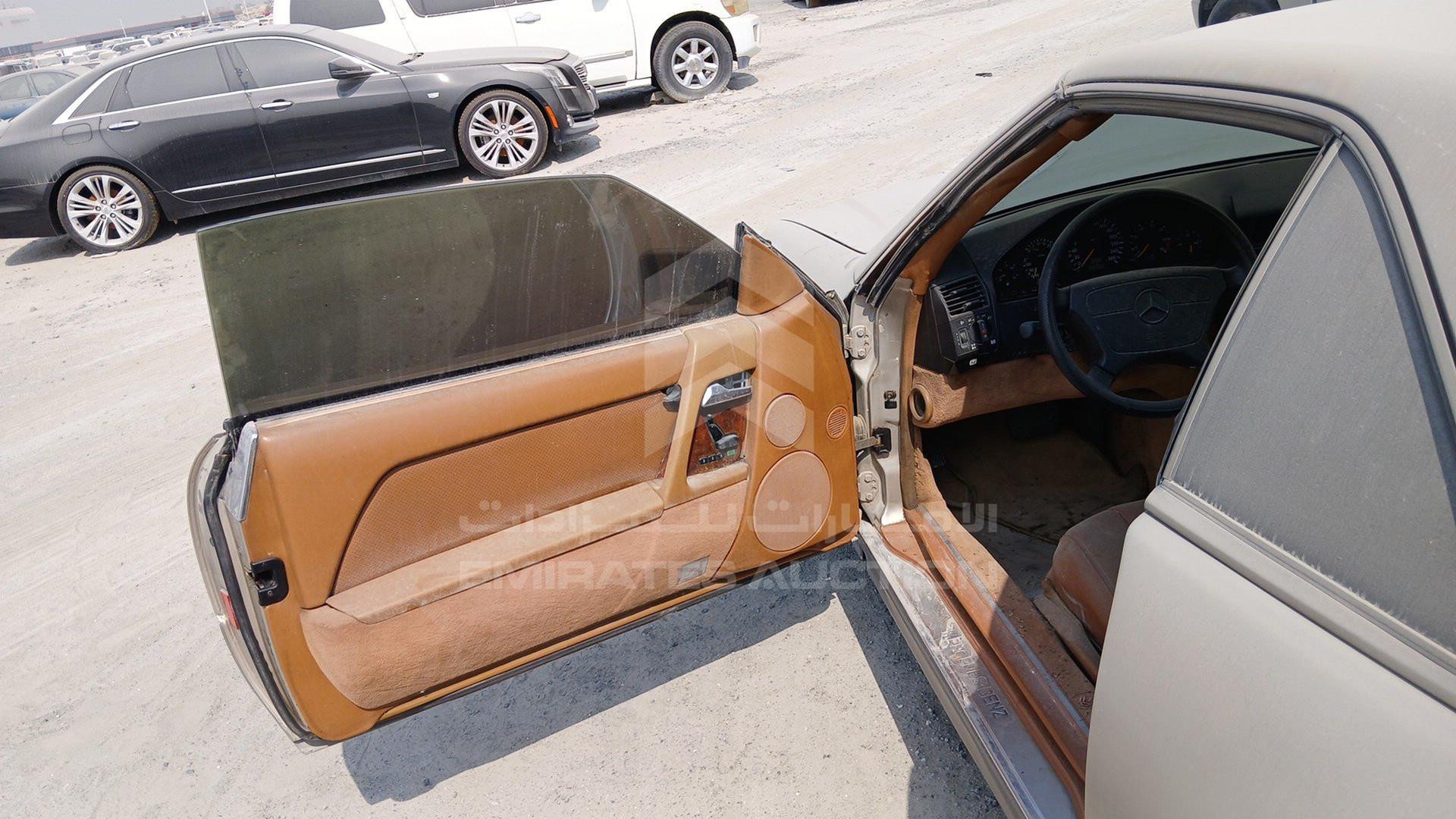 1992 MERCEDES SL 500 VIN: WDB1290661F055571