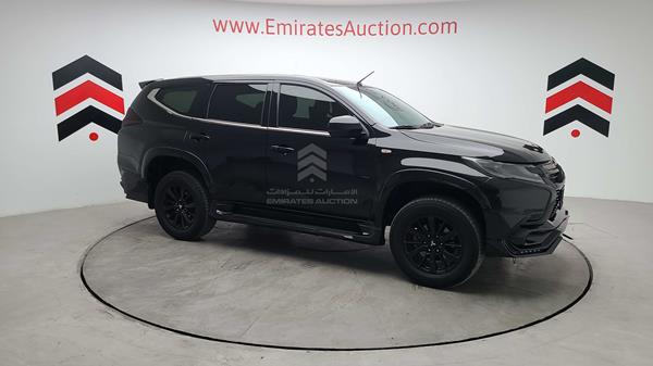 Mitsubishi Montero 2019 MMEMC71X8KH014730 Image 44