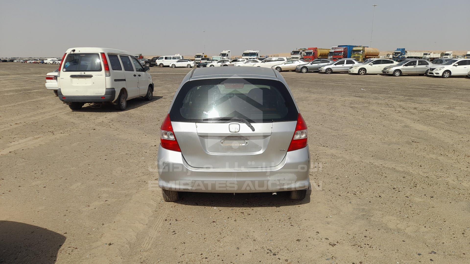 2004 HONDA JAZZ VIN: JHMGD18674S400163