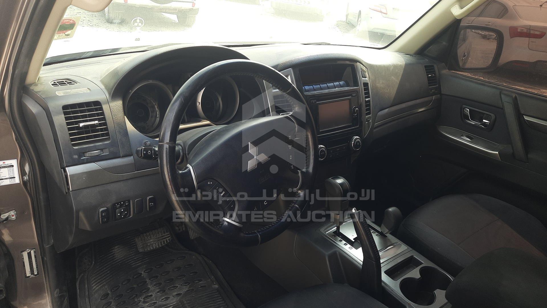 2016 MITSUBISHI PAJERO VIN: JMYMRV85WGJ725010