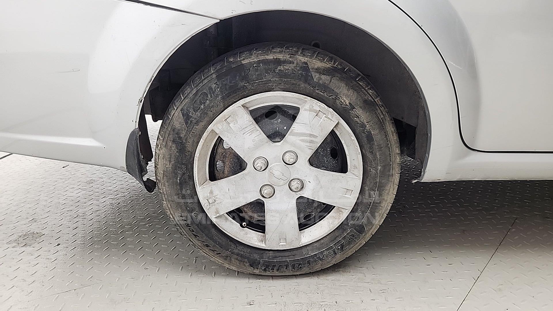 2015 CHEVROLET AVEO VIN: KL1TJ5B77FB041568