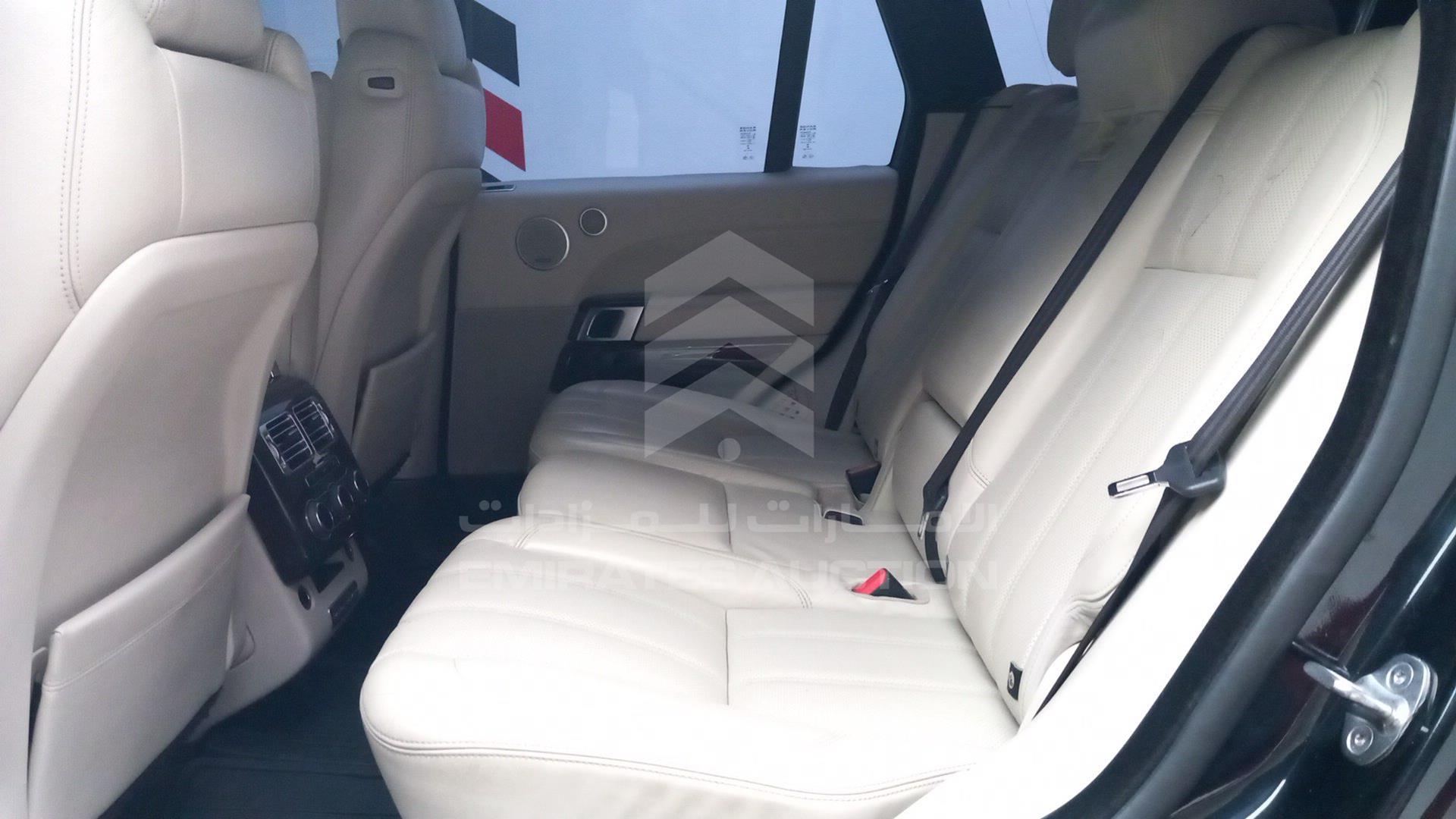 2013 RANGE ROVER VOGUE VIN: SALGA2EF5DA119854