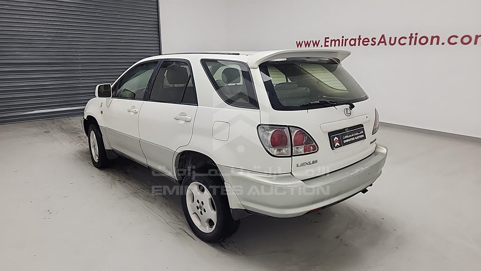 2002 LEXUS RX 300 VIN: JTJHF10U720235876