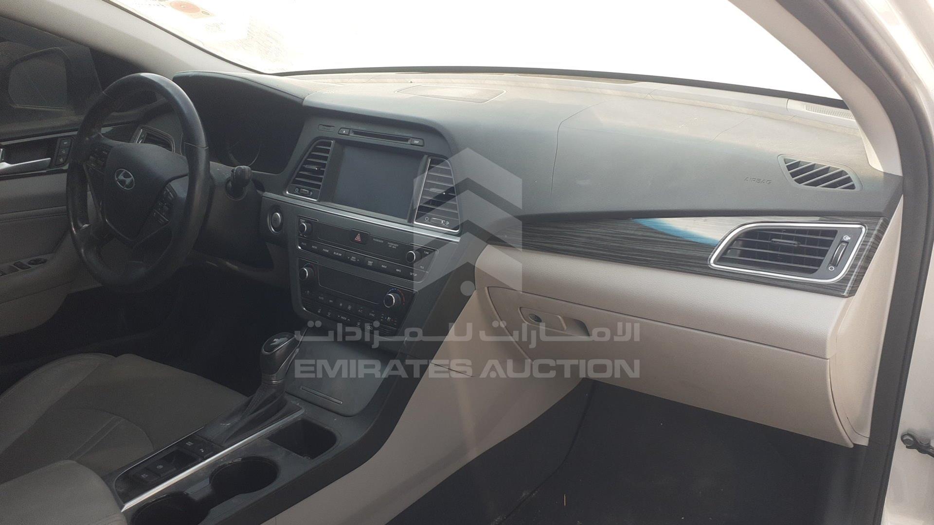 2015 HYUNDAI SONATA VIN: 5NPE34AFXFH071127
