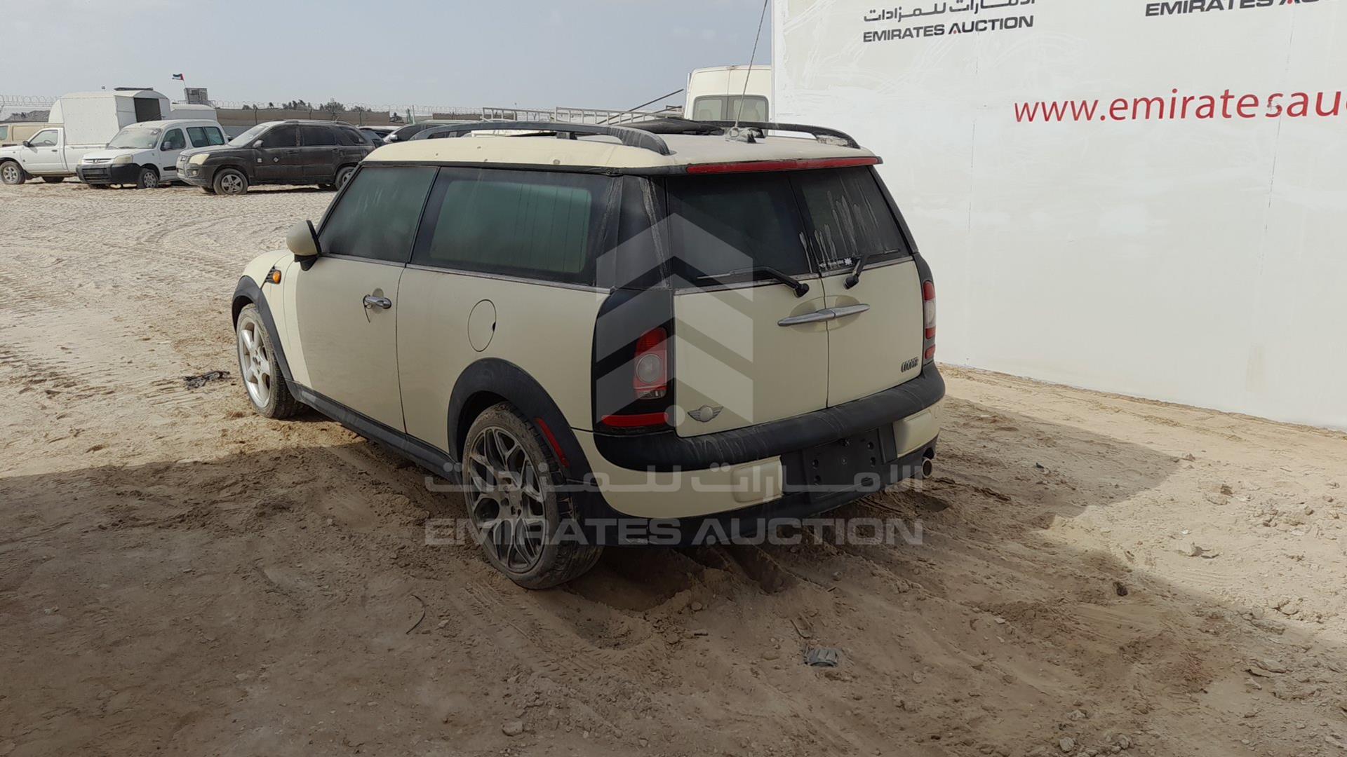 2009 MINI COOPER VIN: WMWML33559TN68870