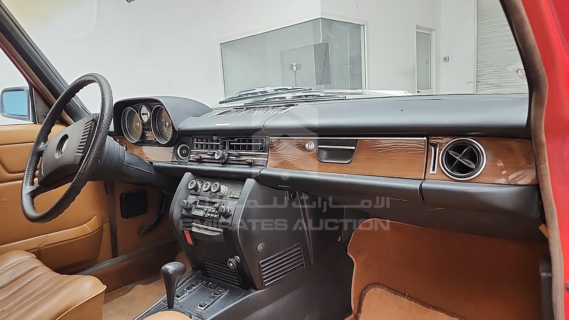 1975 MERCEDES 280 VIN: 11406012115799