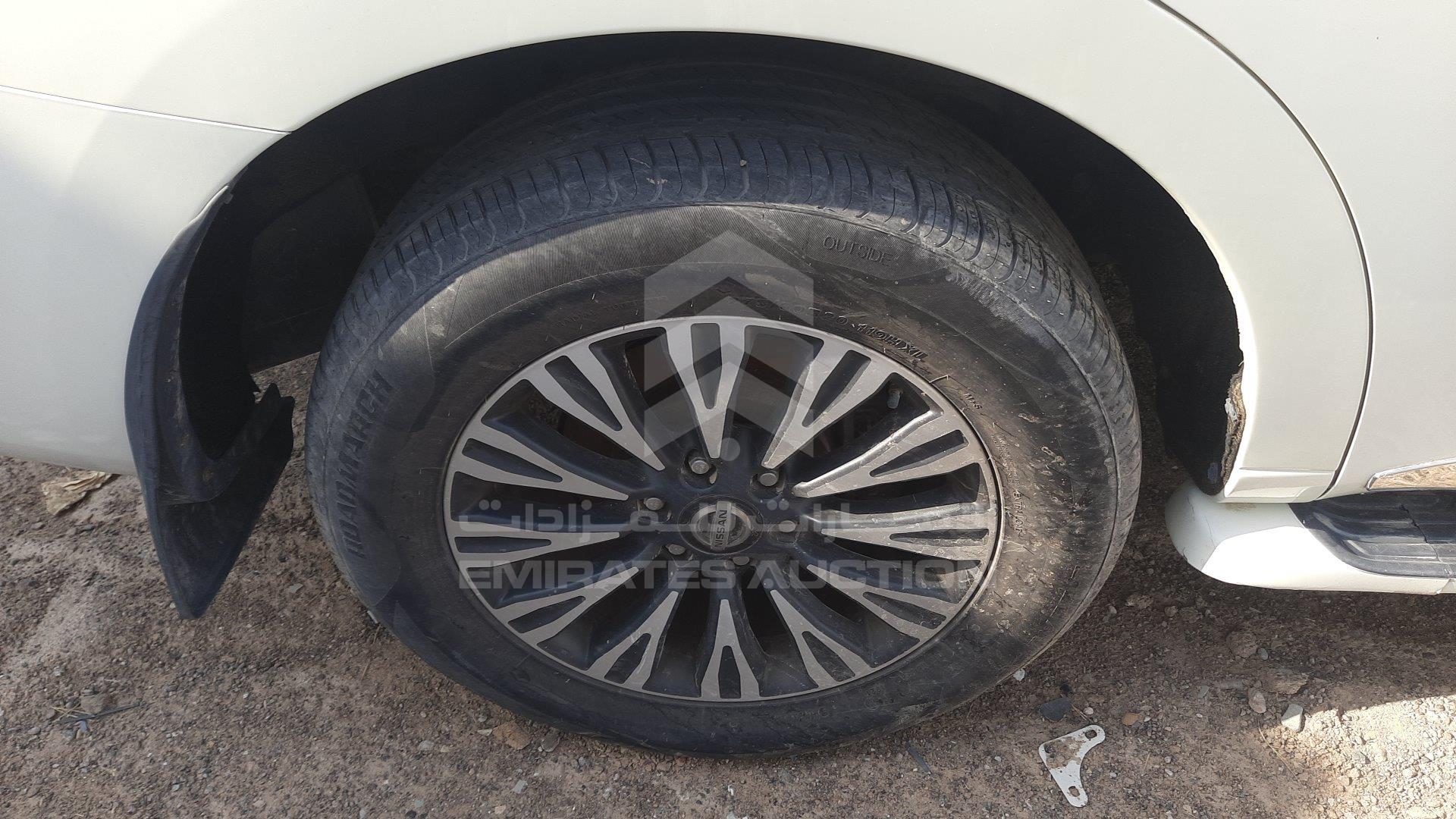 JN8AY2NY6F9119347 - 2015 Nissan Patrol - #501833